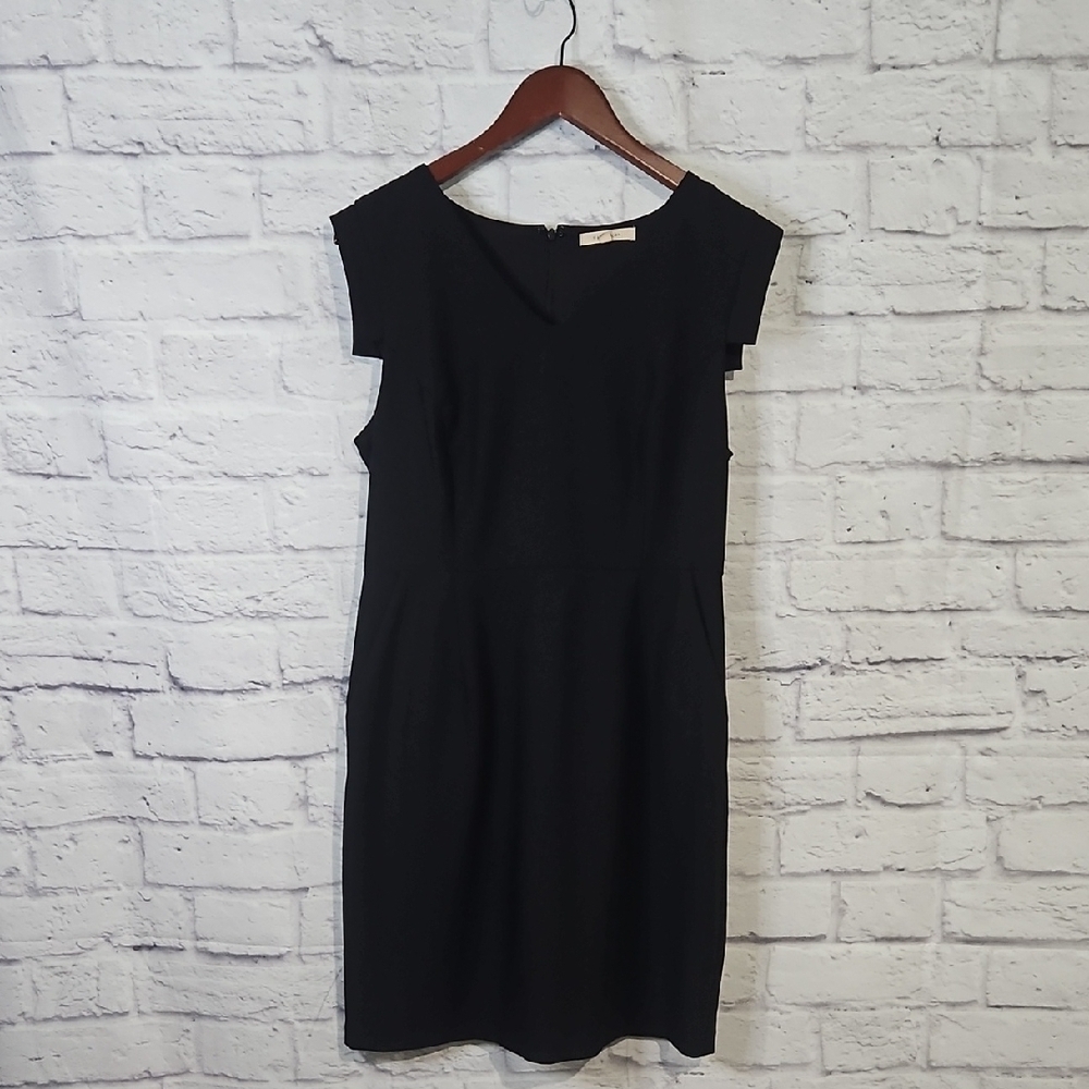 41 Hawthorn Elegant Black Mini Dress